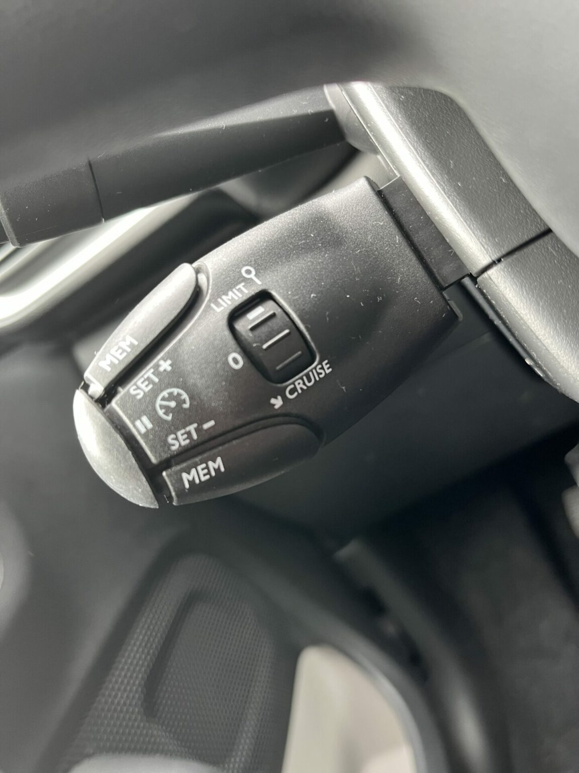 Véhicule occasion BH Motors