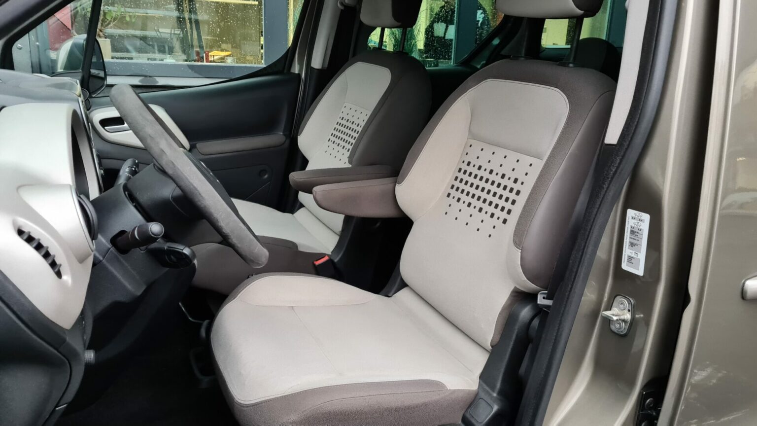 Véhicule occasion BH Motors