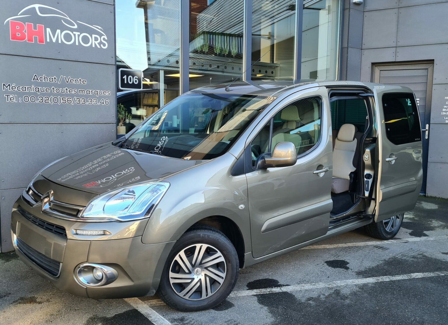 Véhicule occasion BH Motors