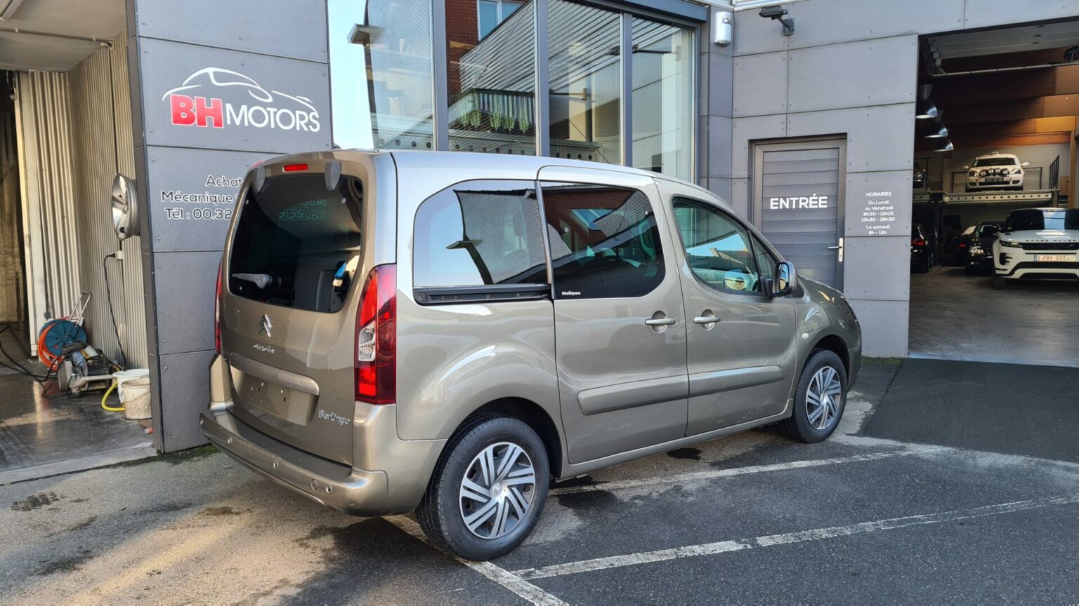 Véhicule occasion BH Motors