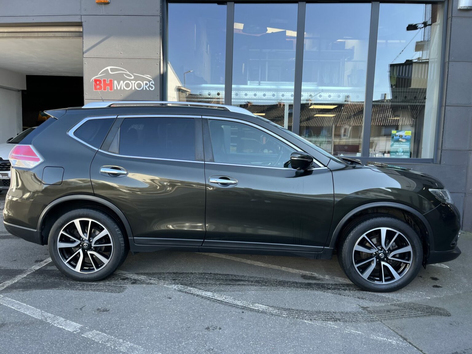 Véhicule occasion BH Motors