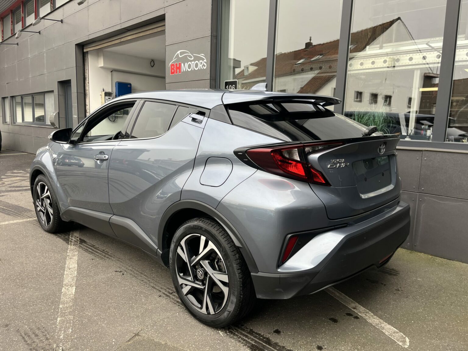 Véhicule occasion BH Motors