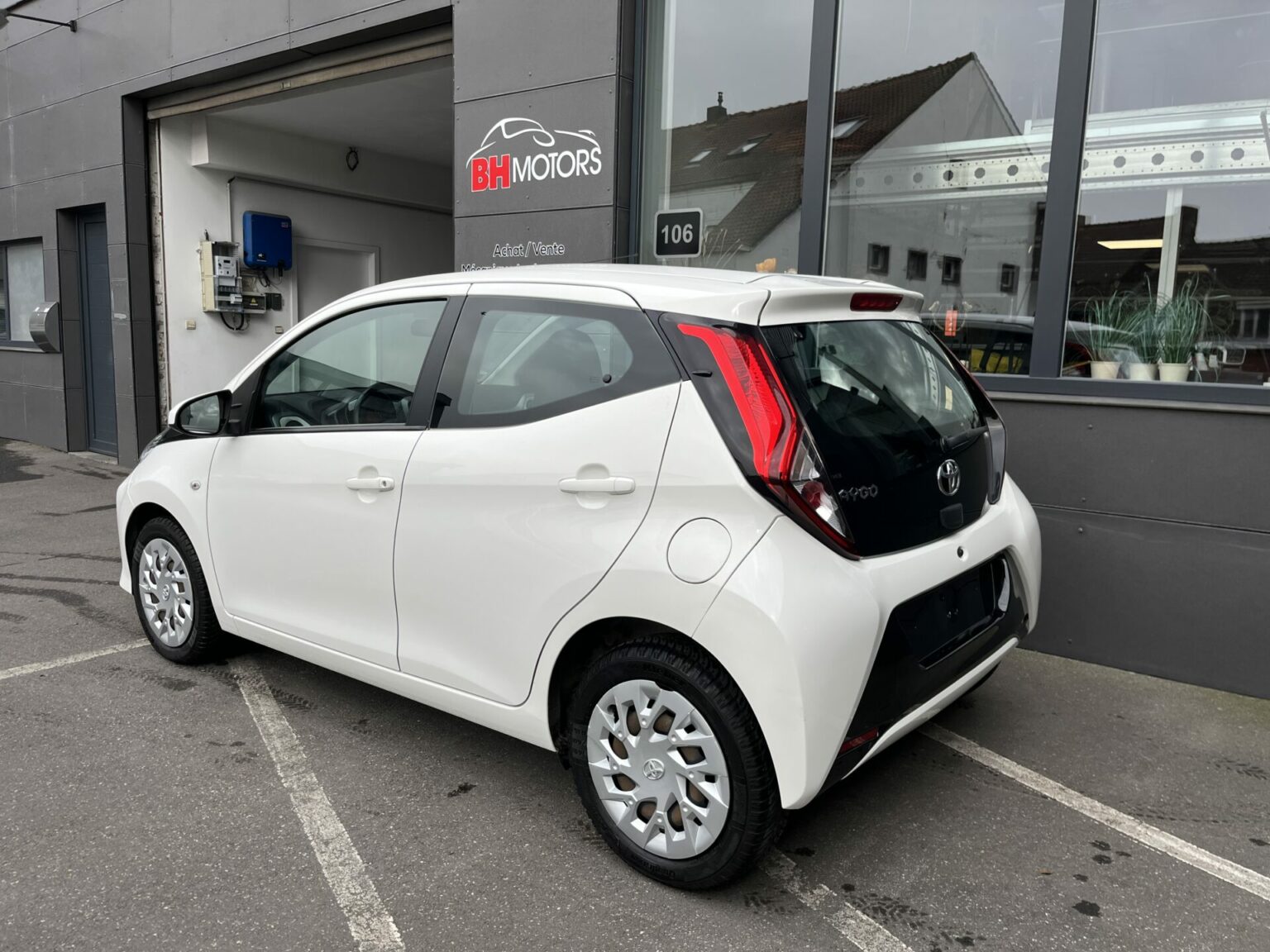 Véhicule occasion BH Motors