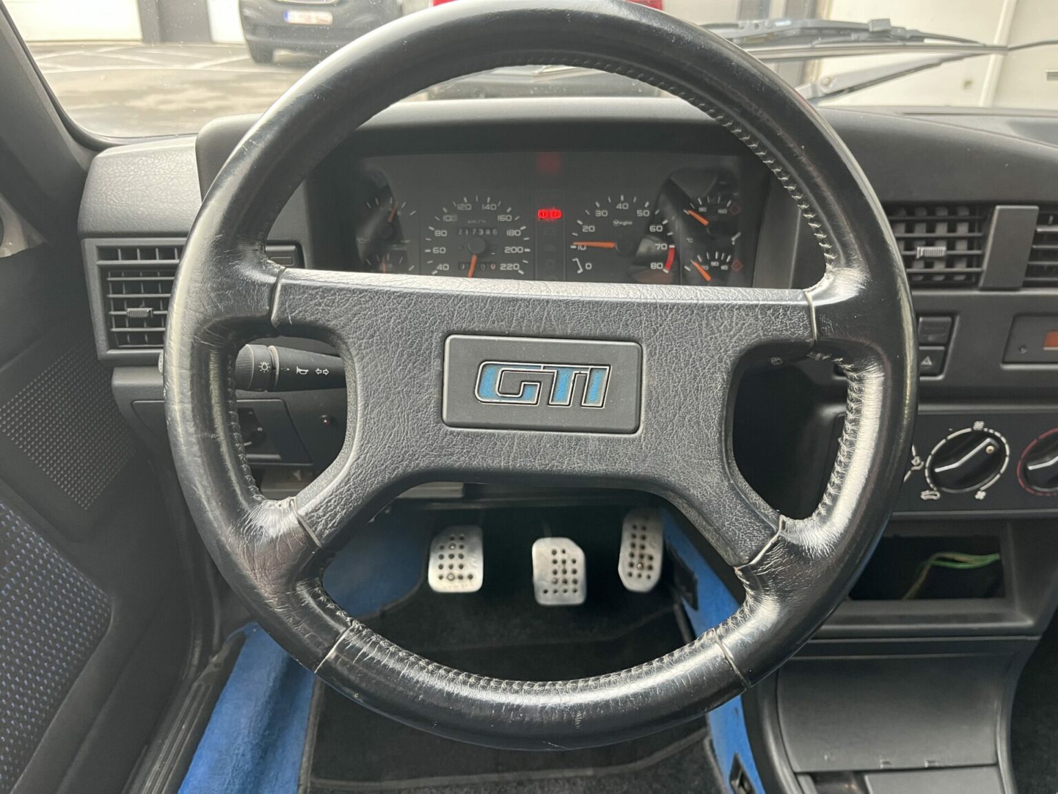 Véhicule occasion BH Motors