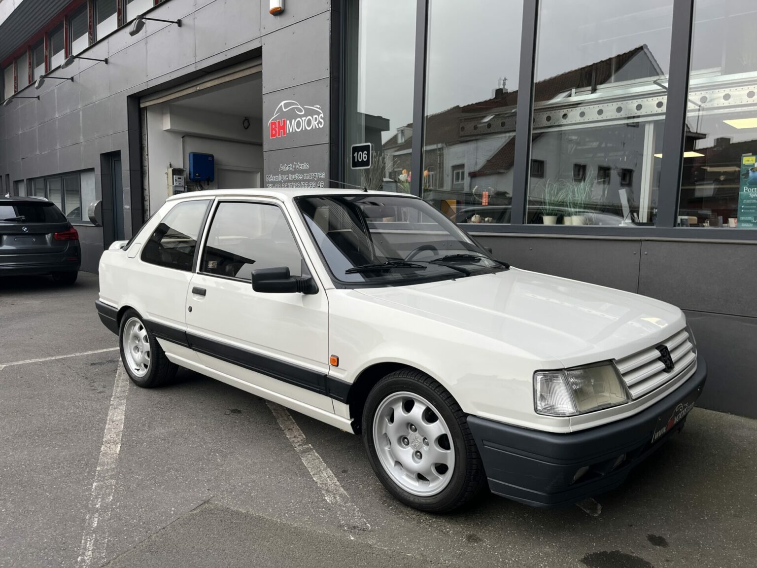 Véhicule occasion BH Motors