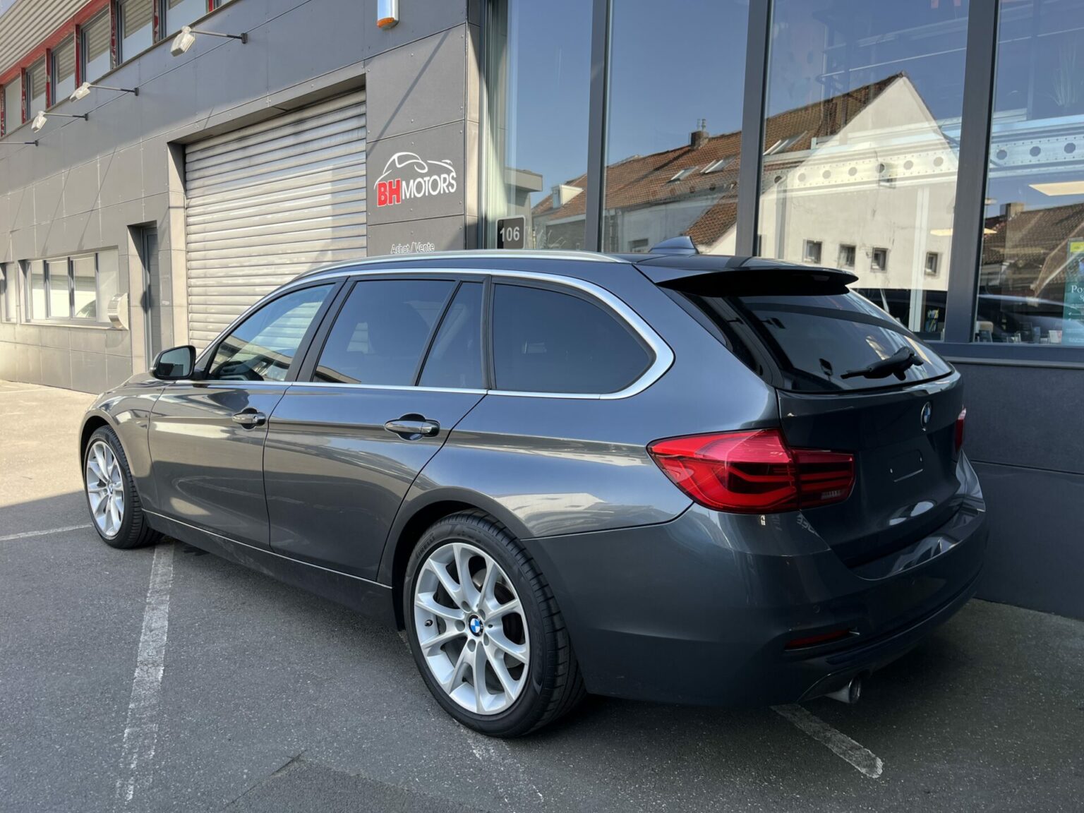 Véhicule occasion BH Motors