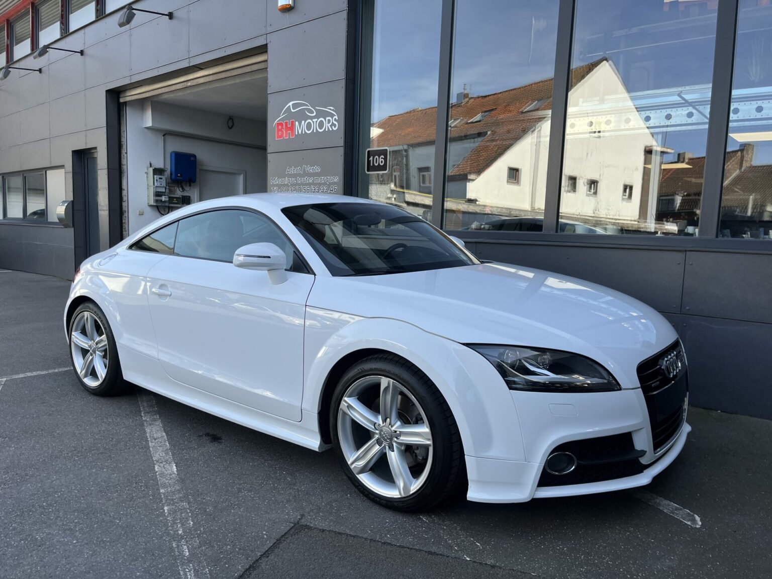 Véhicule occasion BH Motors