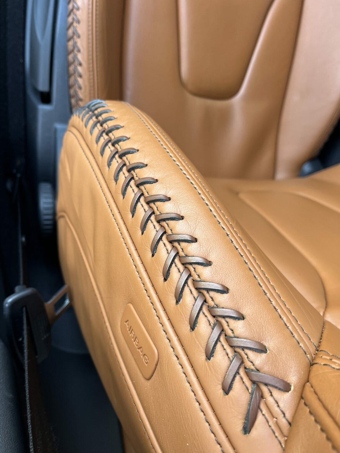 Véhicule occasion BH Motors