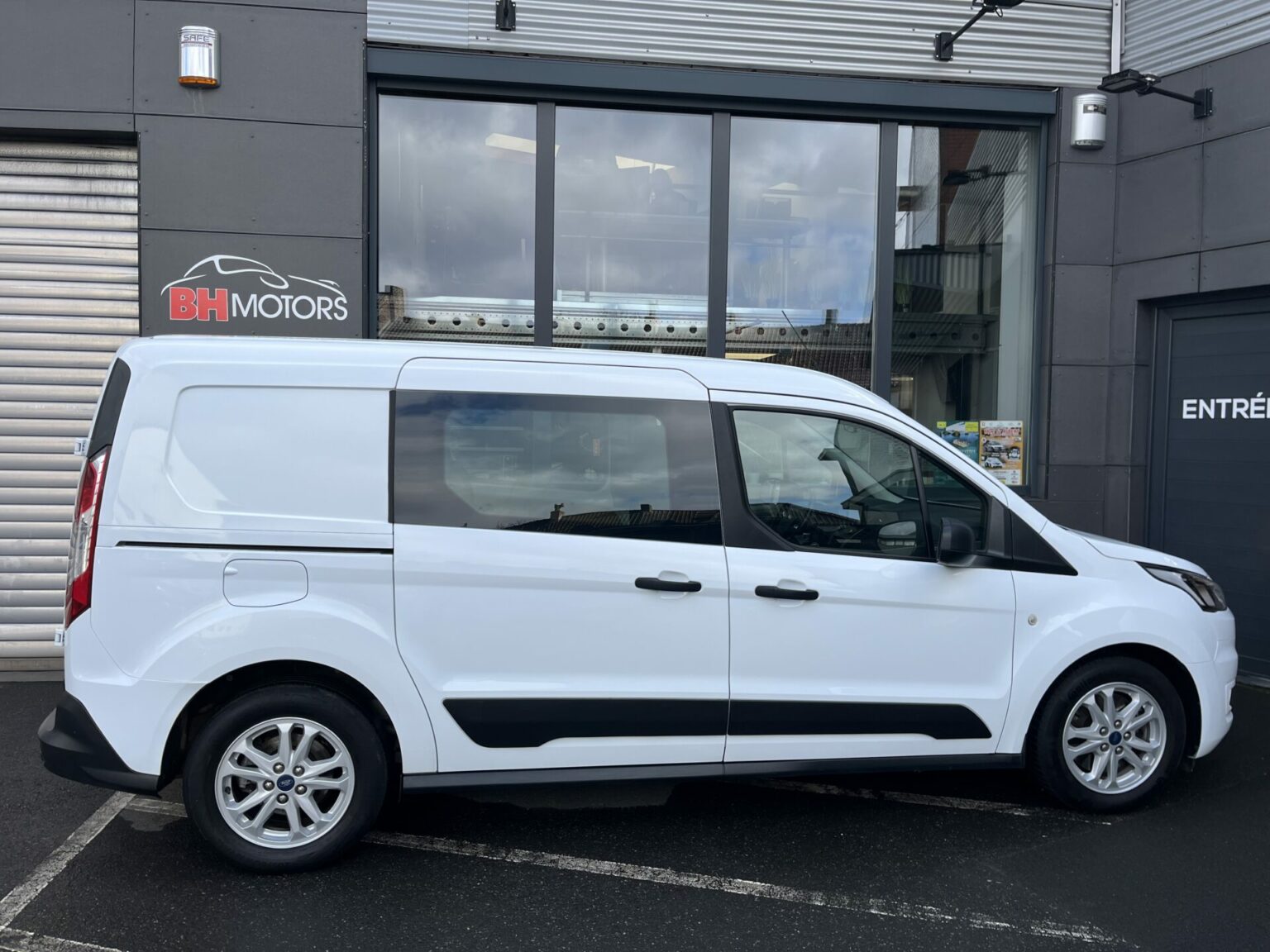 Véhicule occasion BH Motors