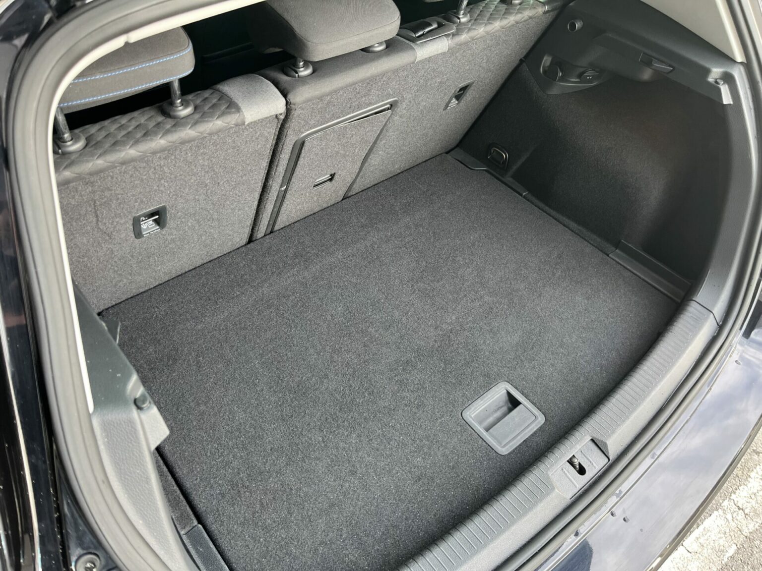 Véhicule occasion BH Motors