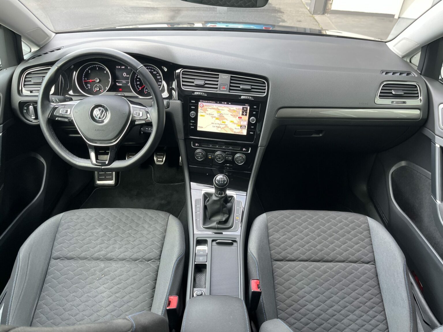 Véhicule occasion BH Motors