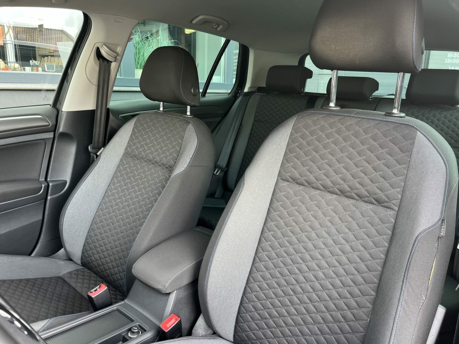 Véhicule occasion BH Motors