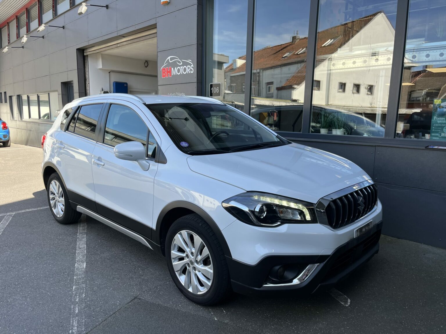 Véhicule occasion BH Motors