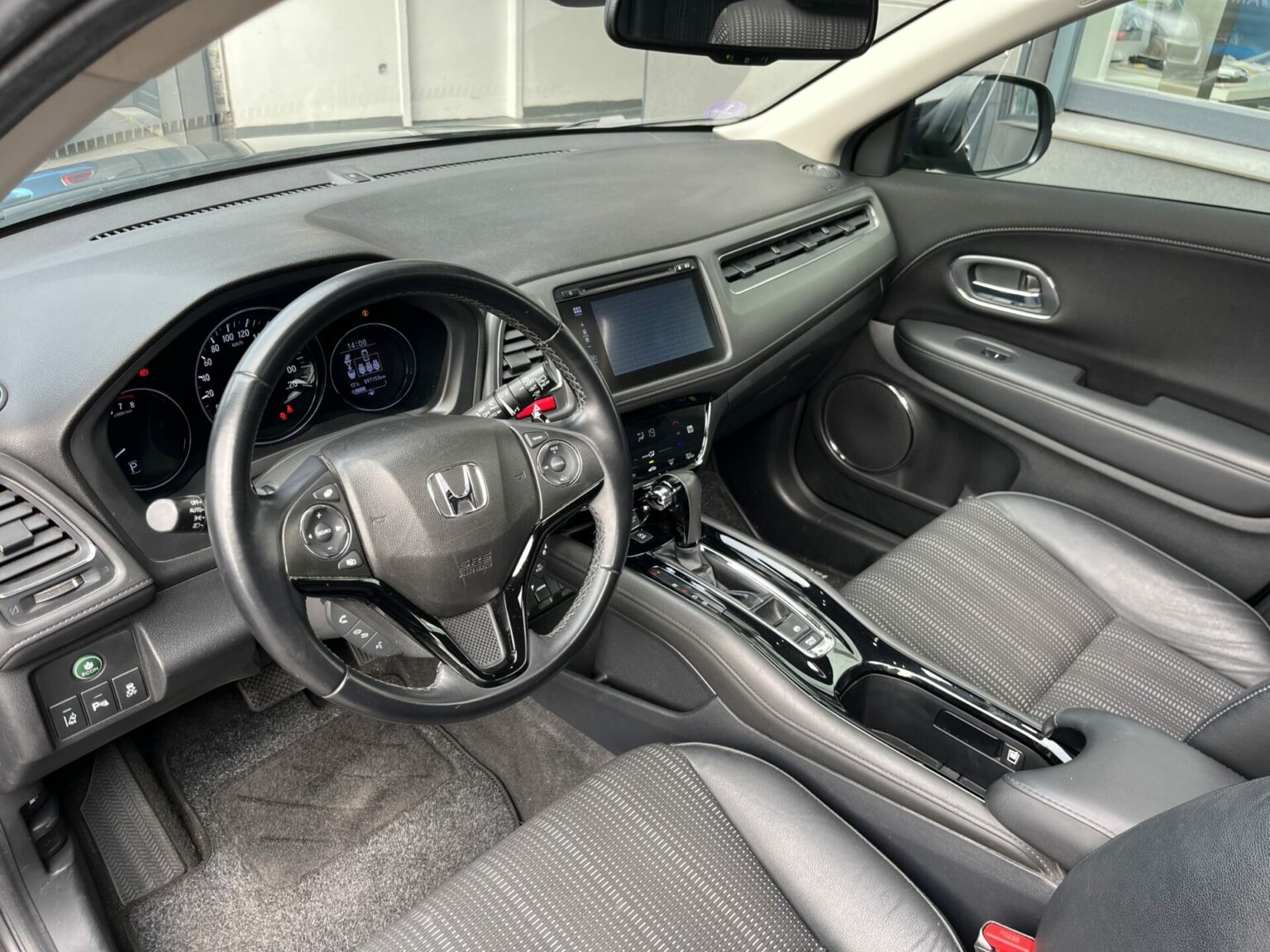 Véhicule occasion BH Motors