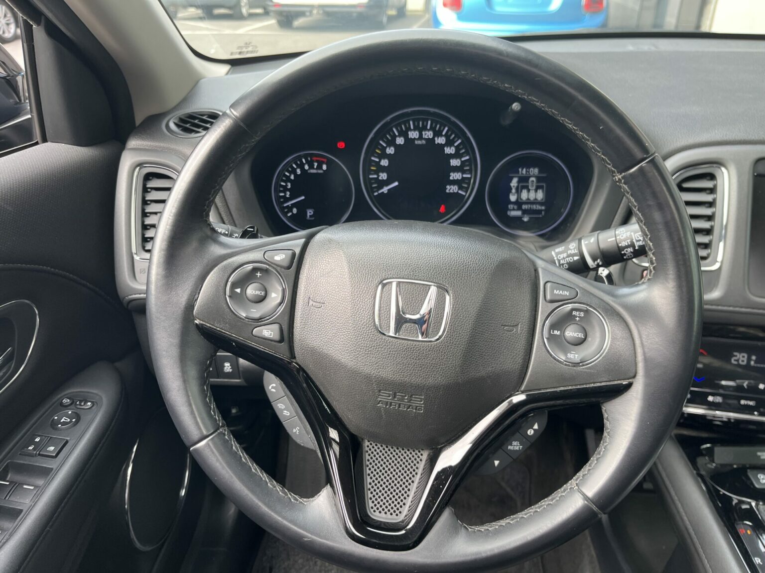 Véhicule occasion BH Motors