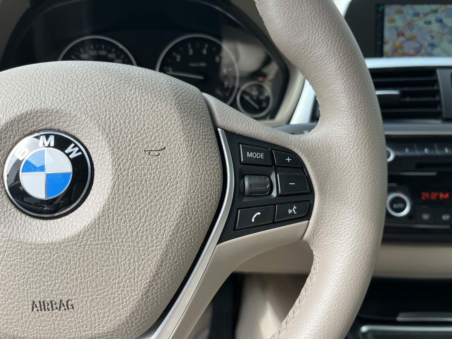 Véhicule occasion BH Motors