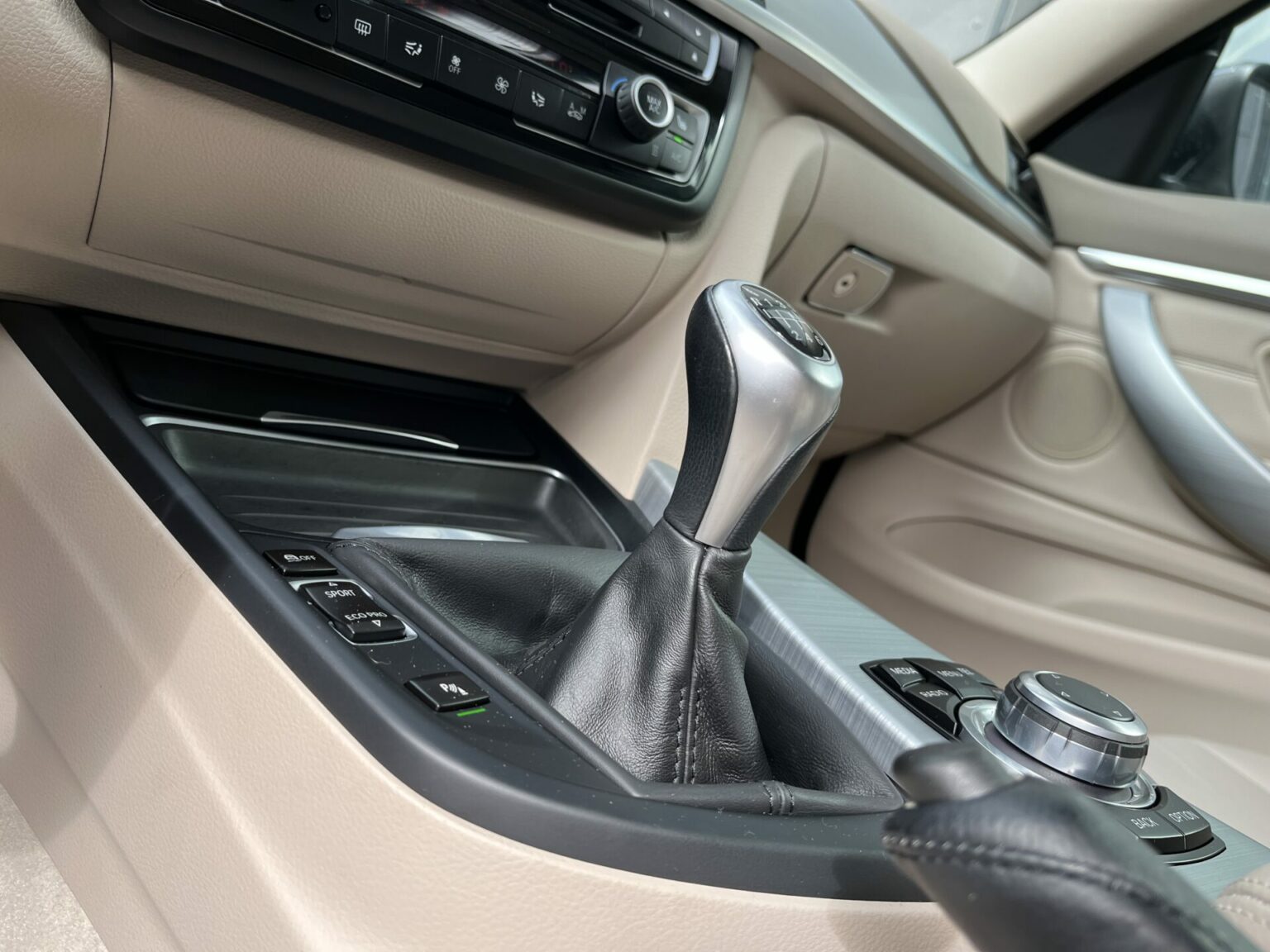 Véhicule occasion BH Motors