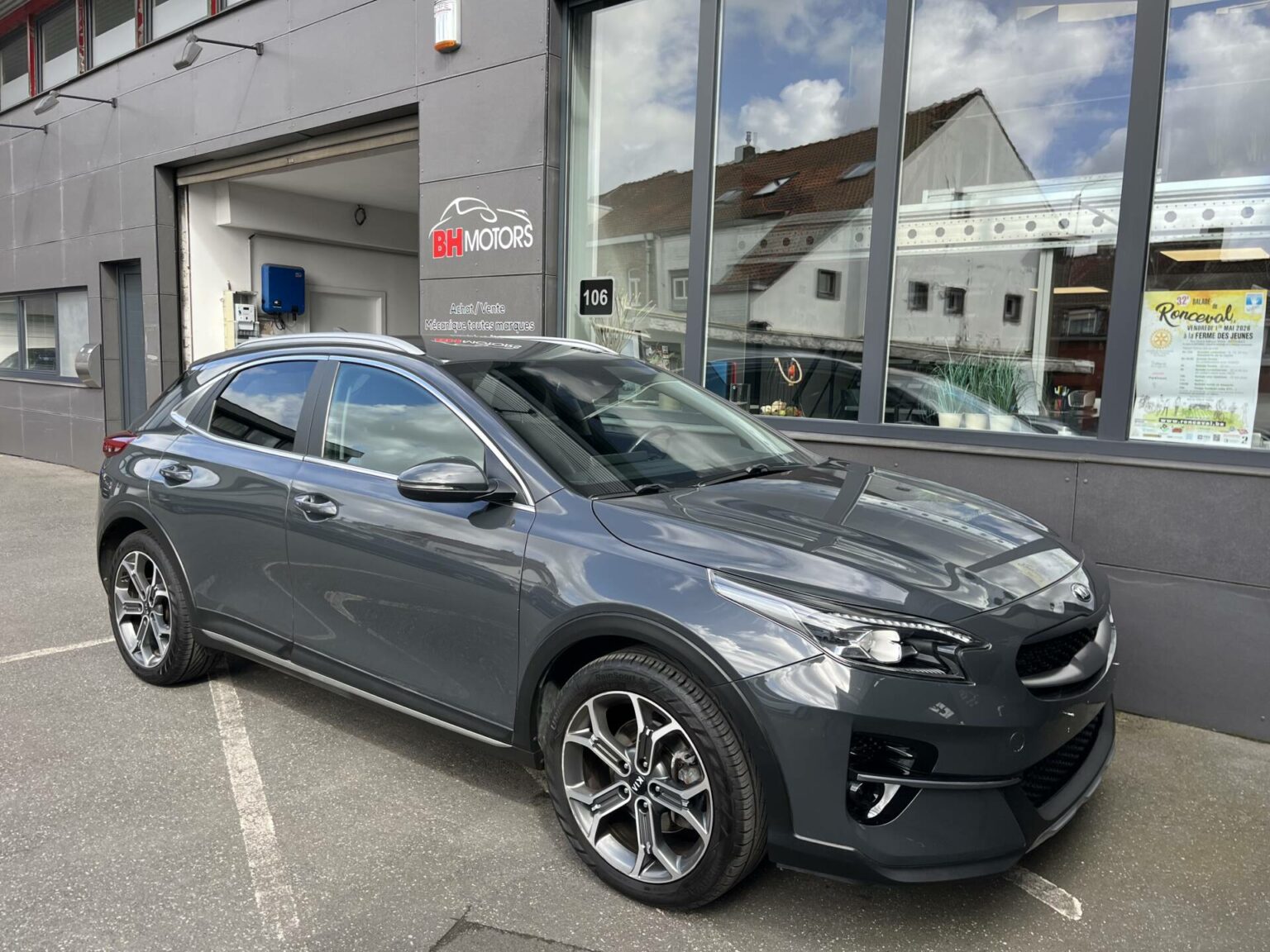 Véhicule occasion BH Motors