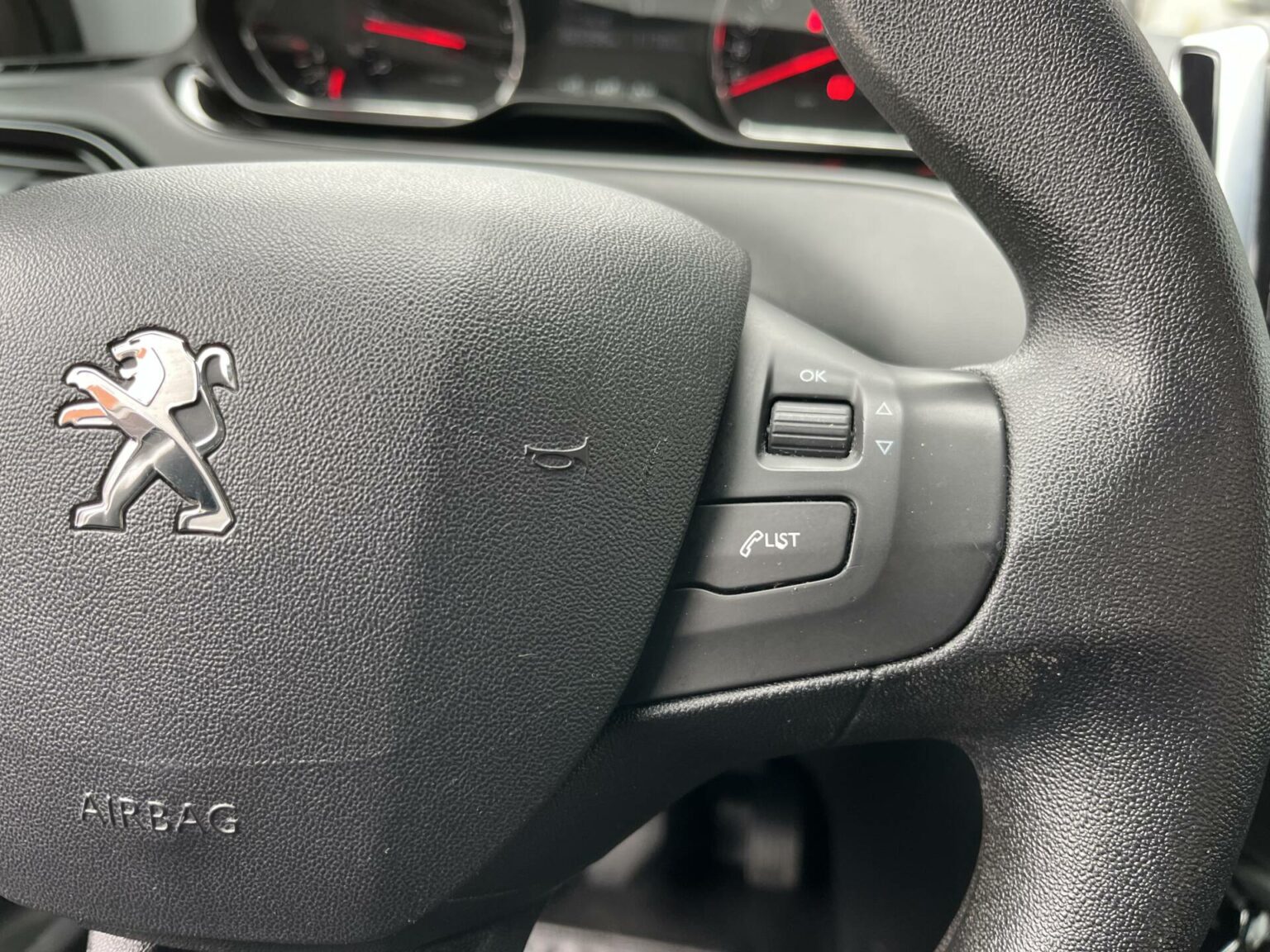 Véhicule occasion BH Motors