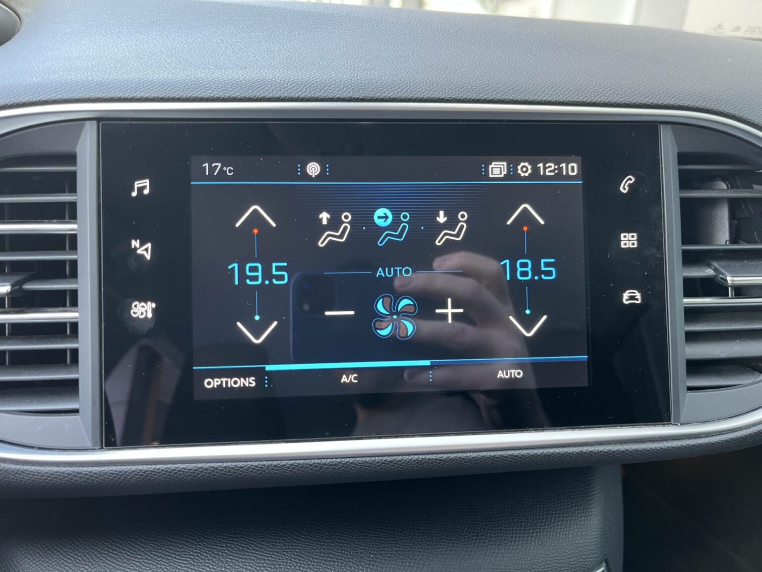 Véhicule occasion BH Motors