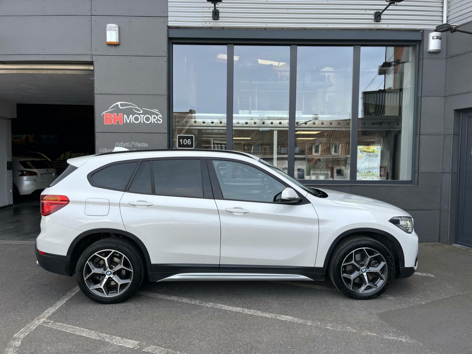 Véhicule occasion BH Motors