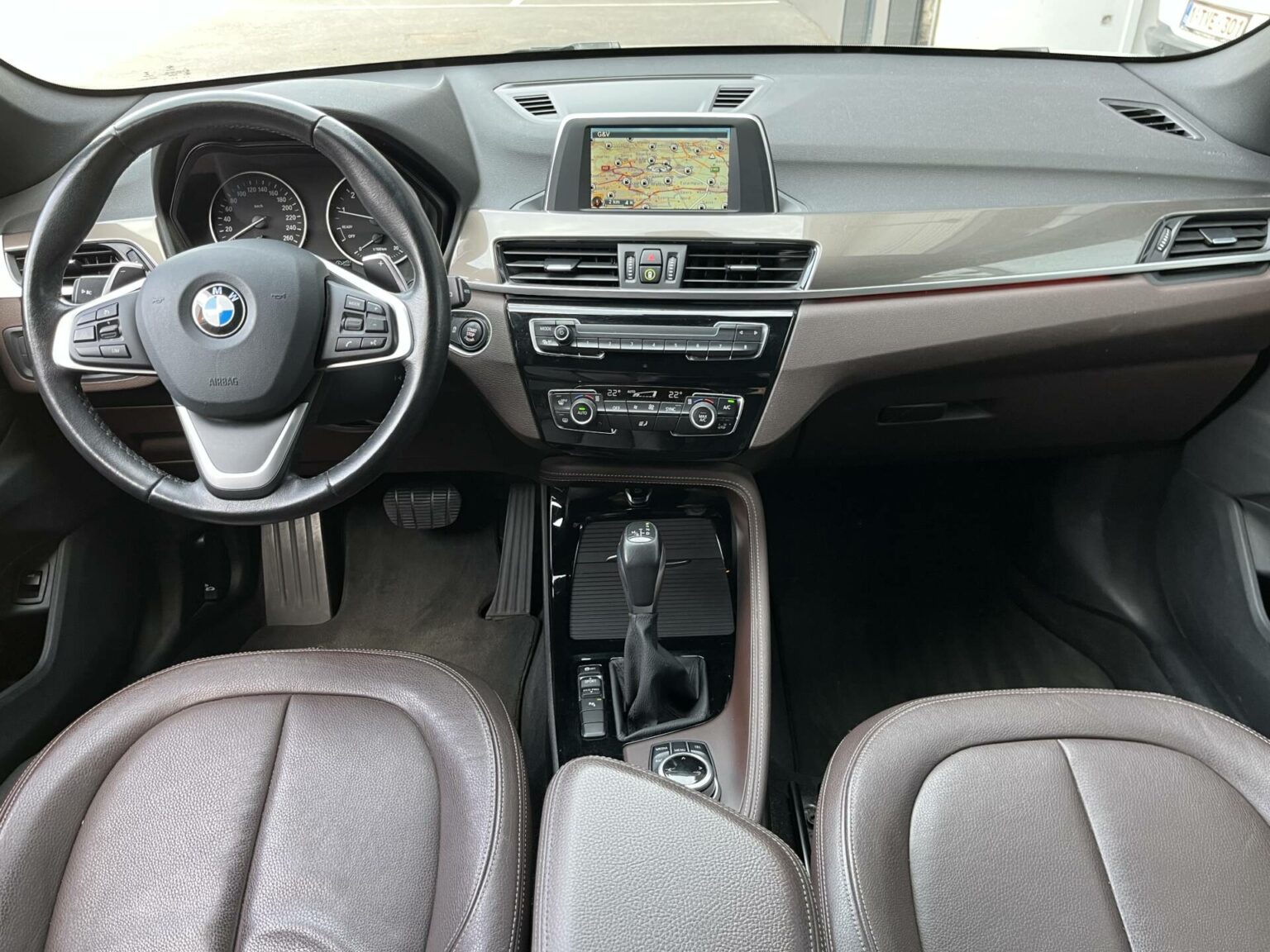 Véhicule occasion BH Motors