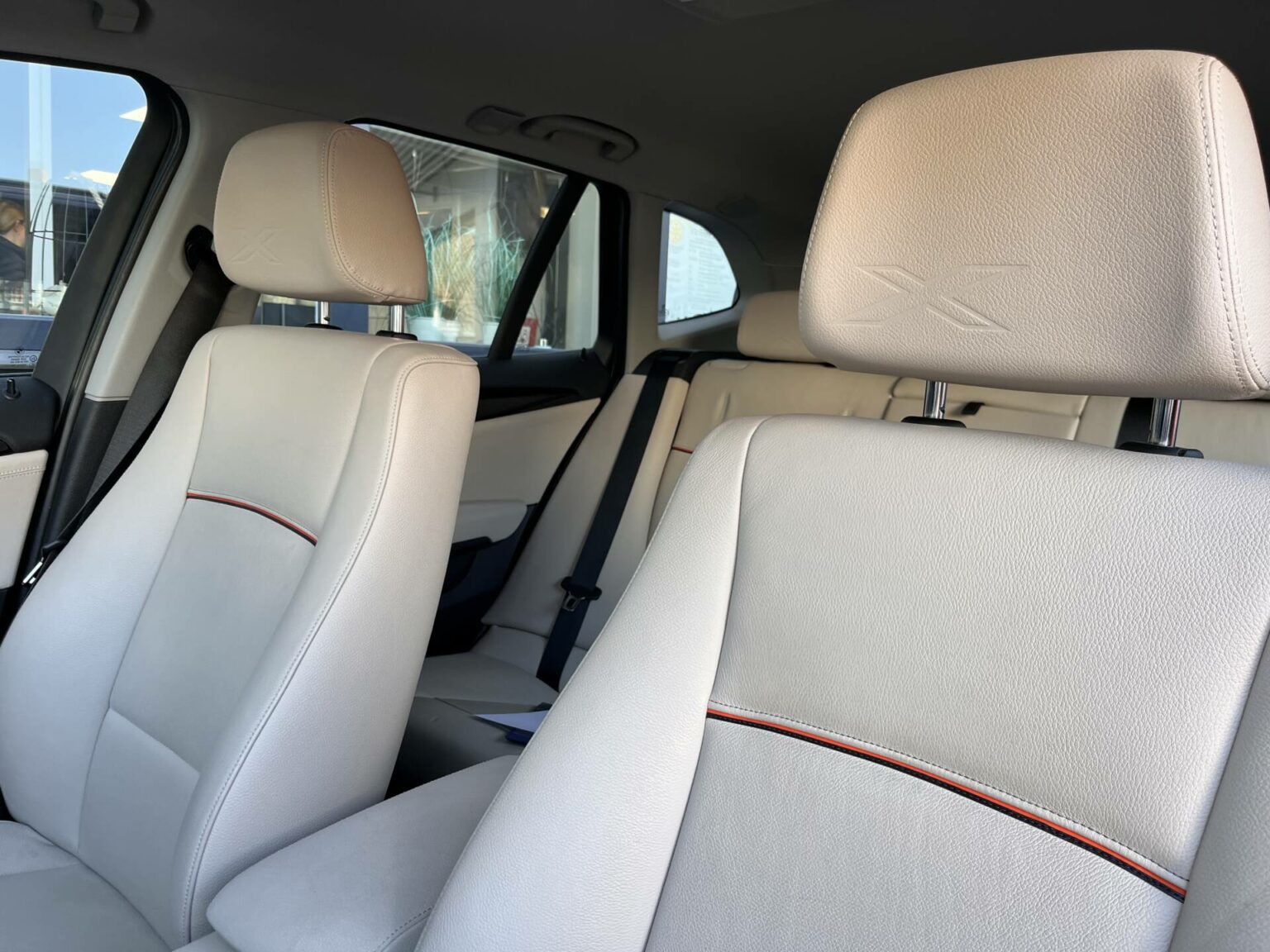 Véhicule occasion BH Motors