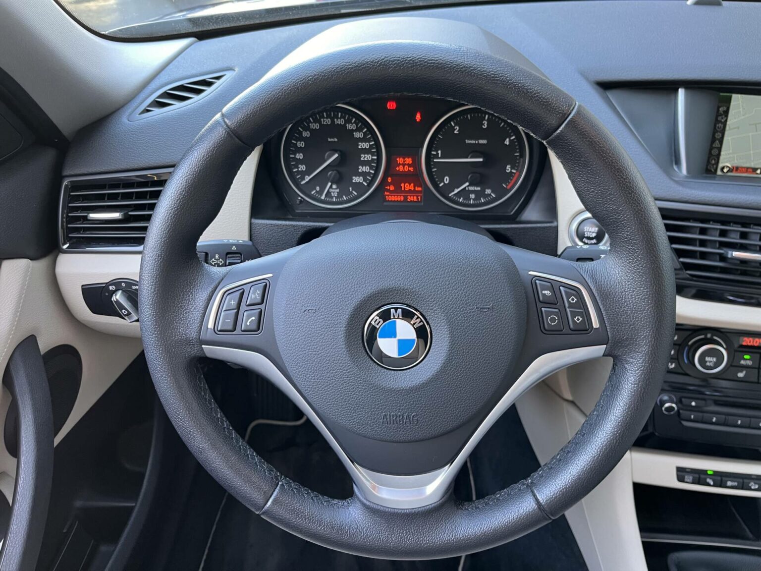 Véhicule occasion BH Motors