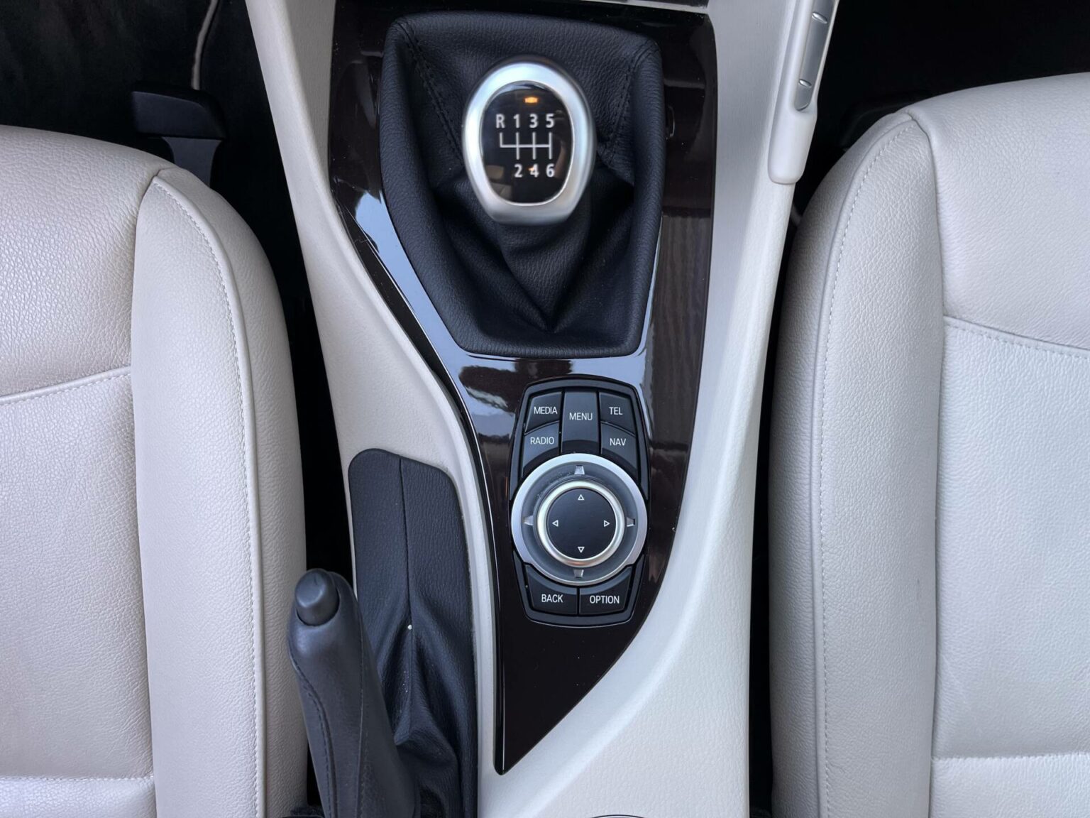 Véhicule occasion BH Motors