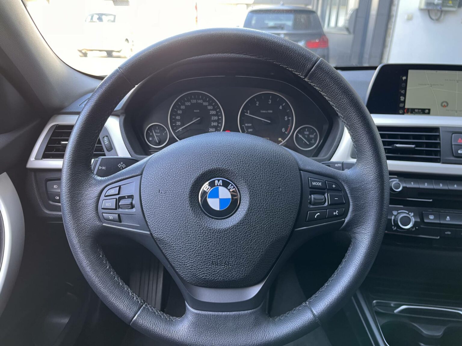 Véhicule occasion BH Motors