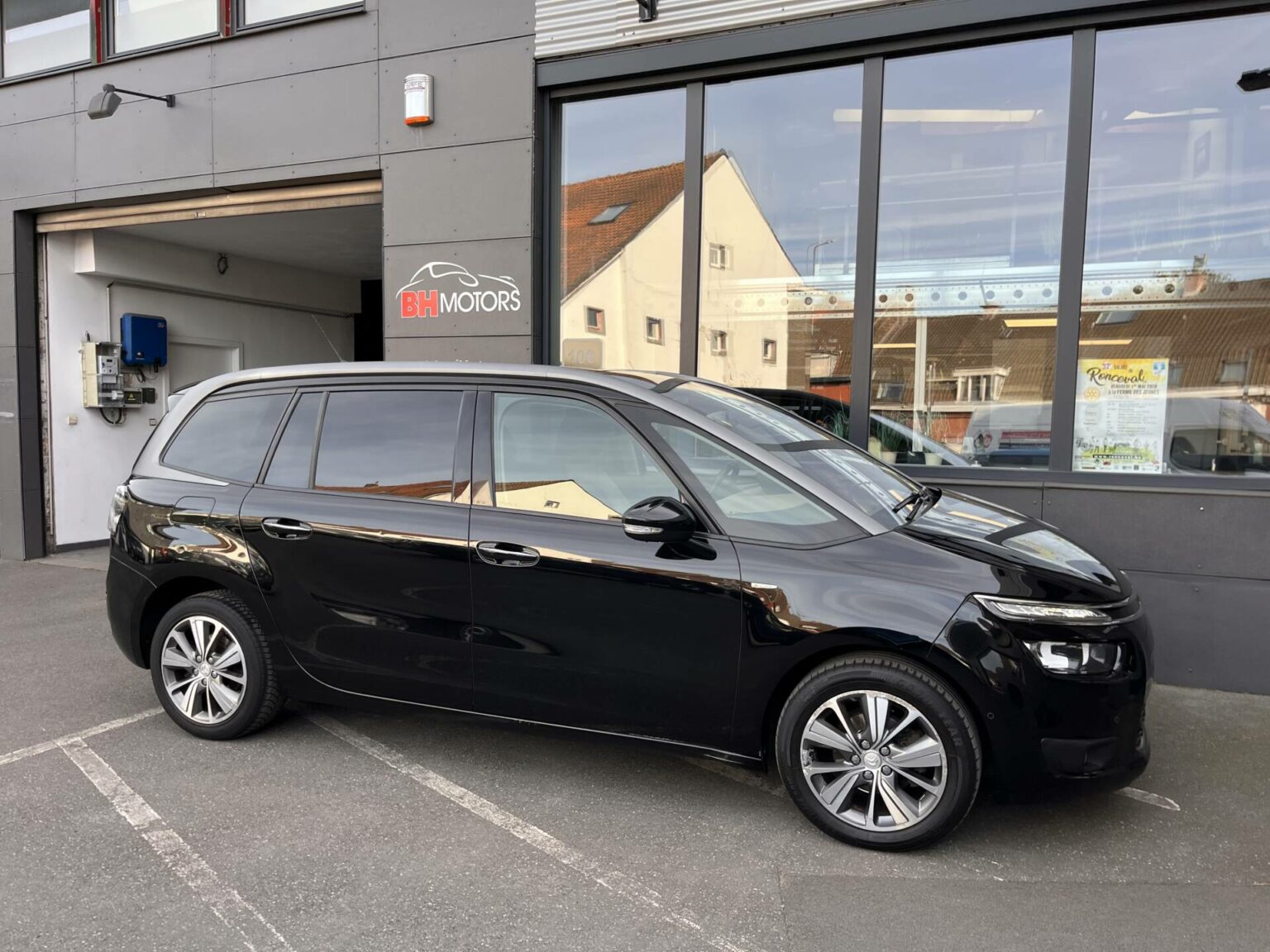 Véhicule occasion BH Motors