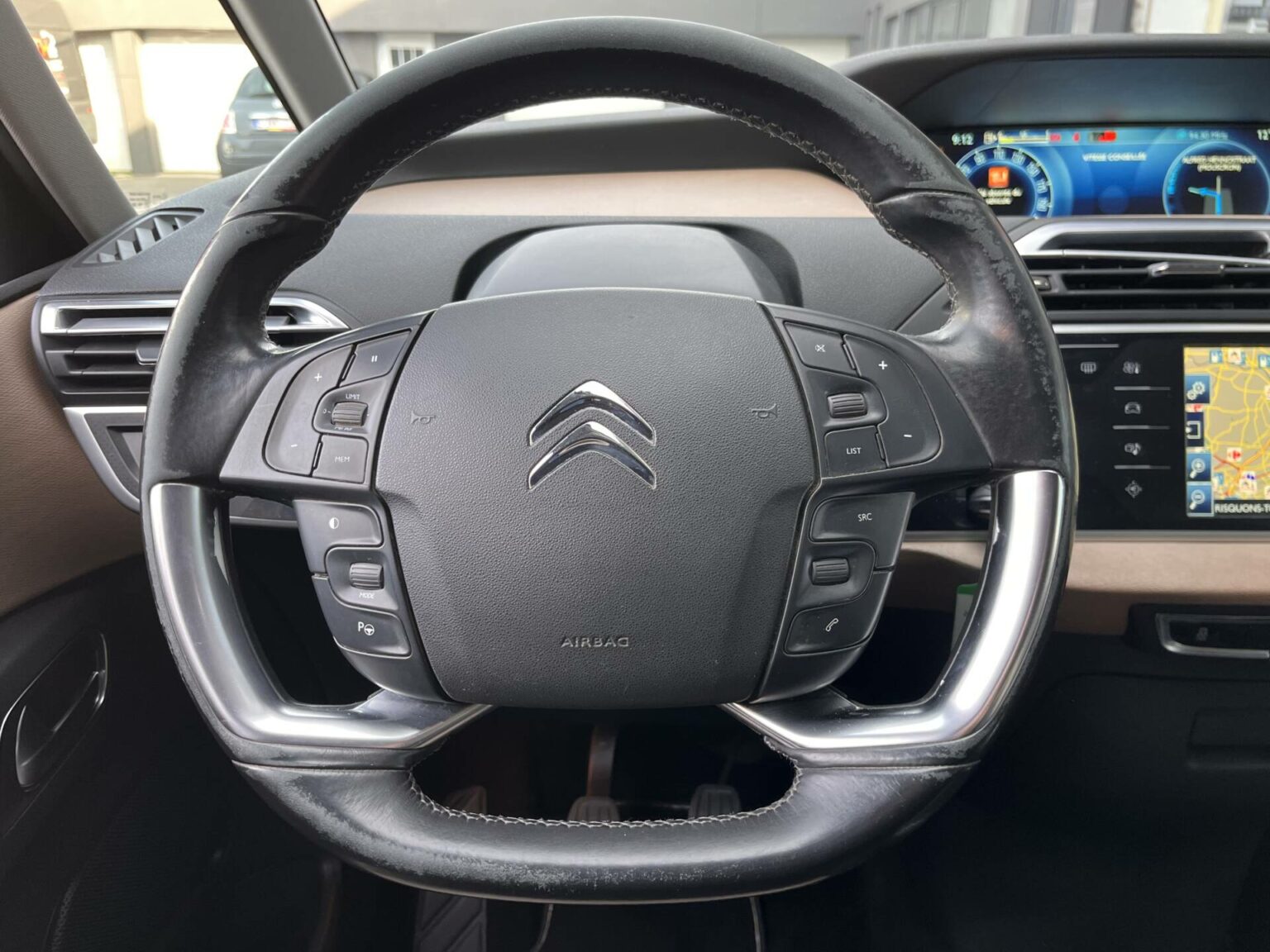 Véhicule occasion BH Motors