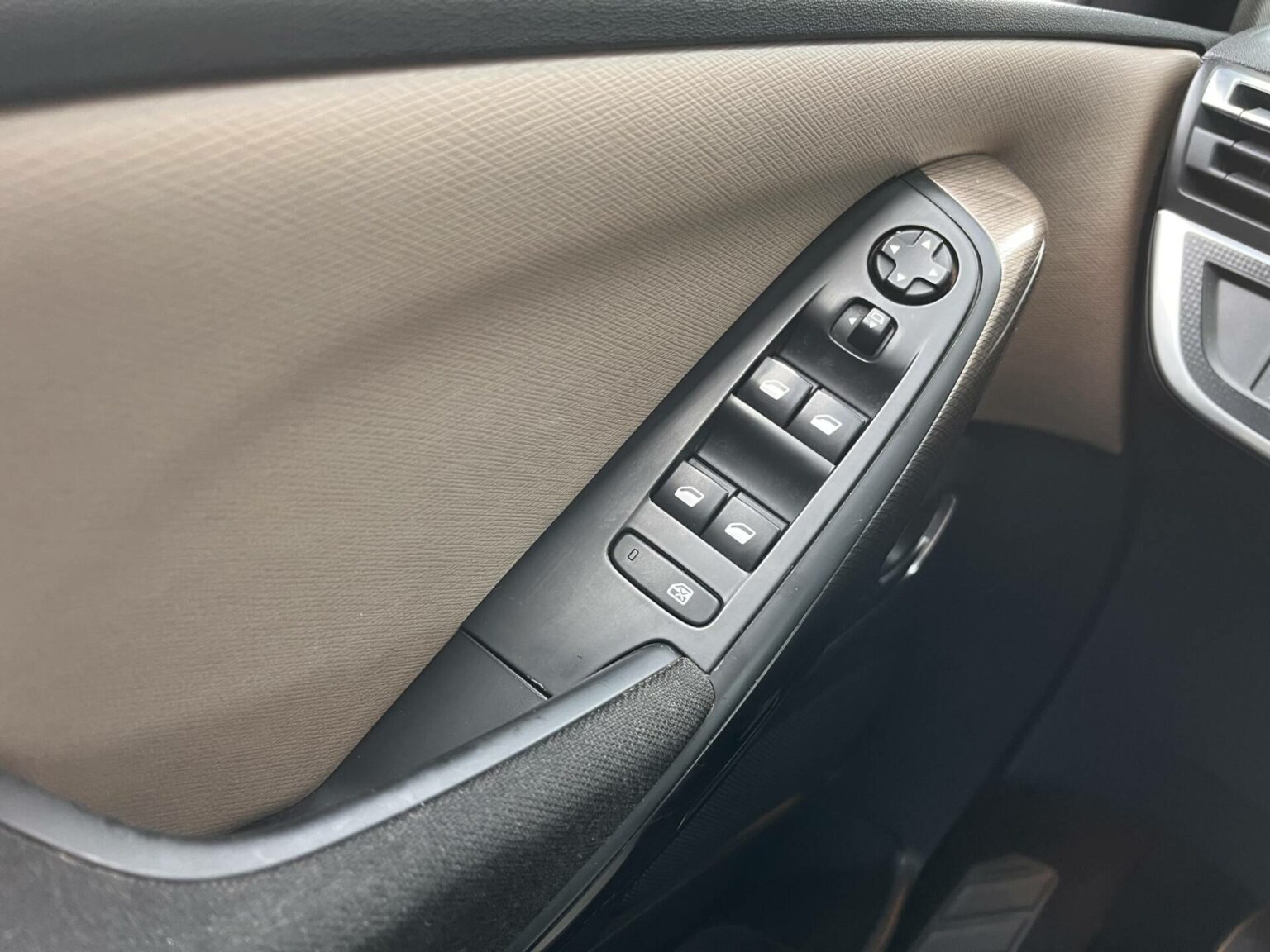 Véhicule occasion BH Motors