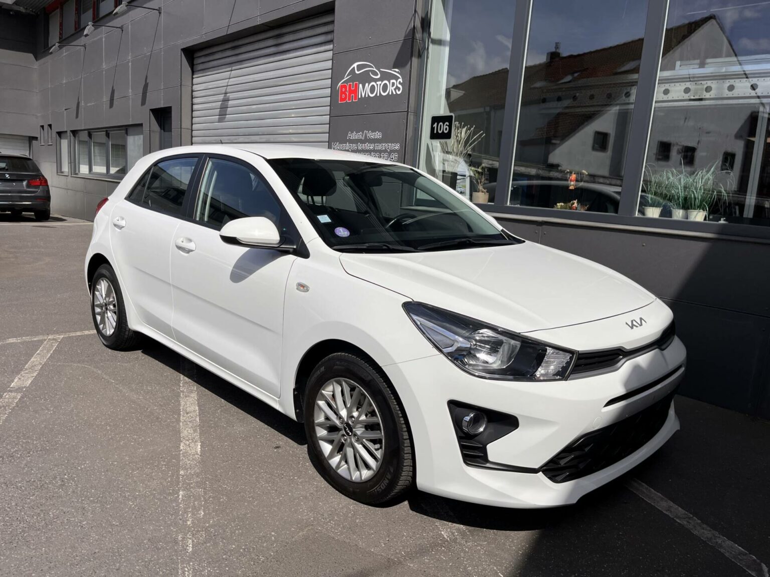 Véhicule occasion BH Motors