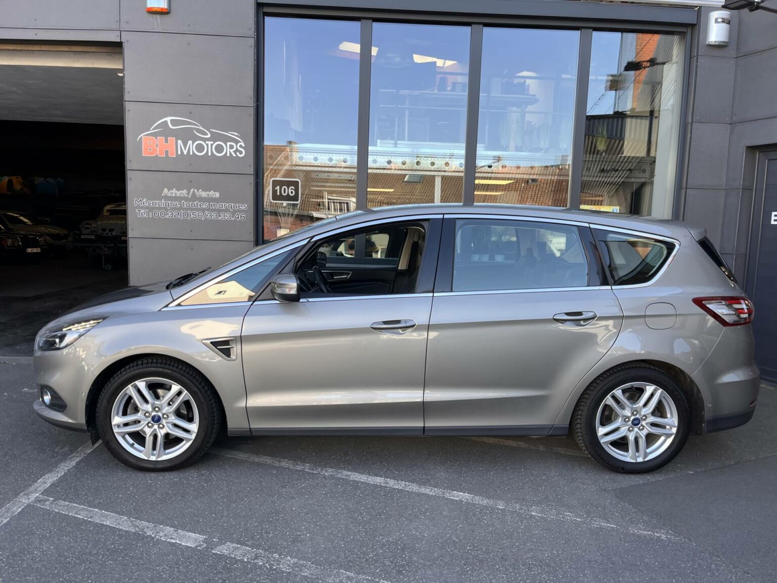 Véhicule occasion BH Motors