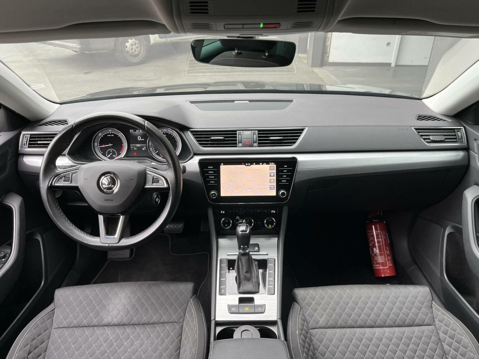 Véhicule occasion BH Motors