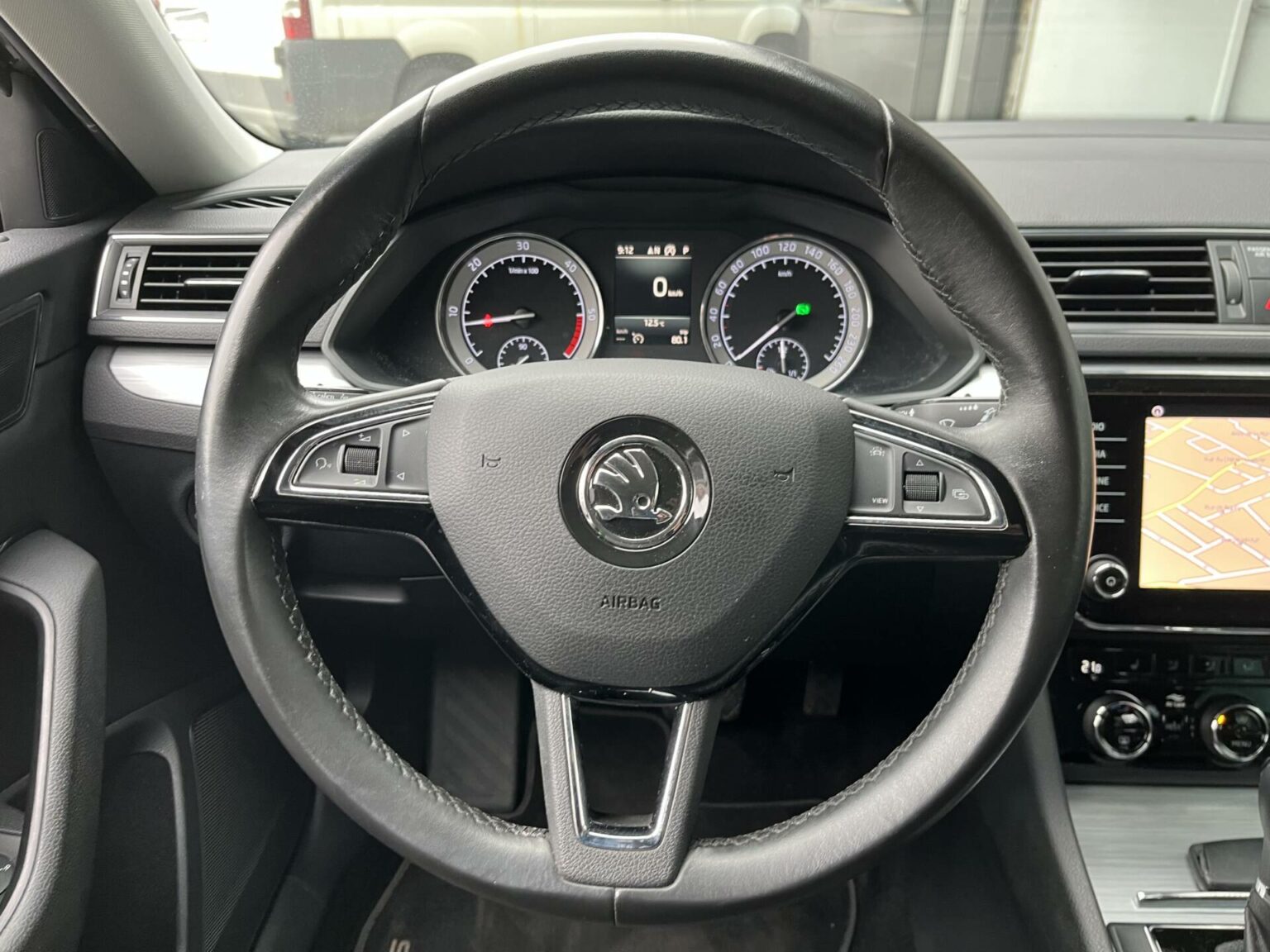 Véhicule occasion BH Motors