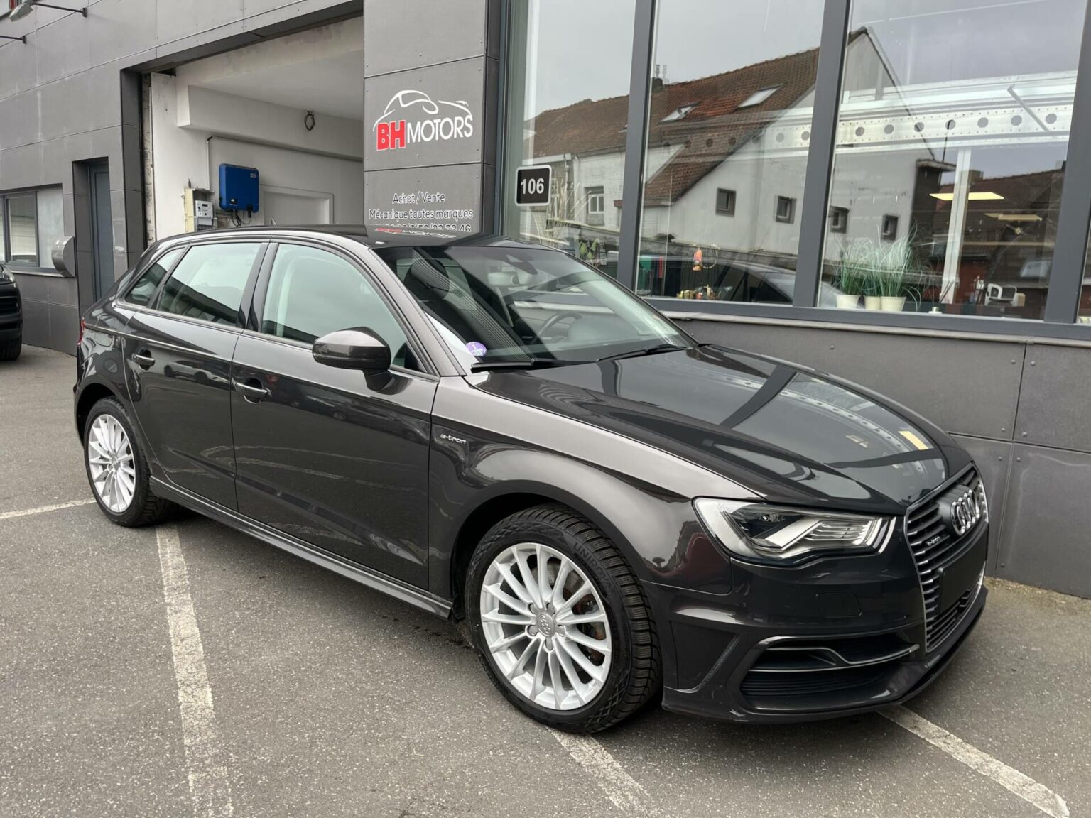 Véhicule occasion BH Motors