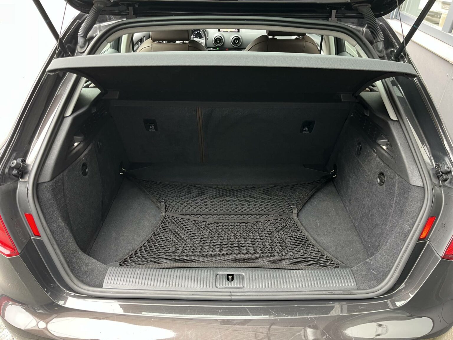 Véhicule occasion BH Motors