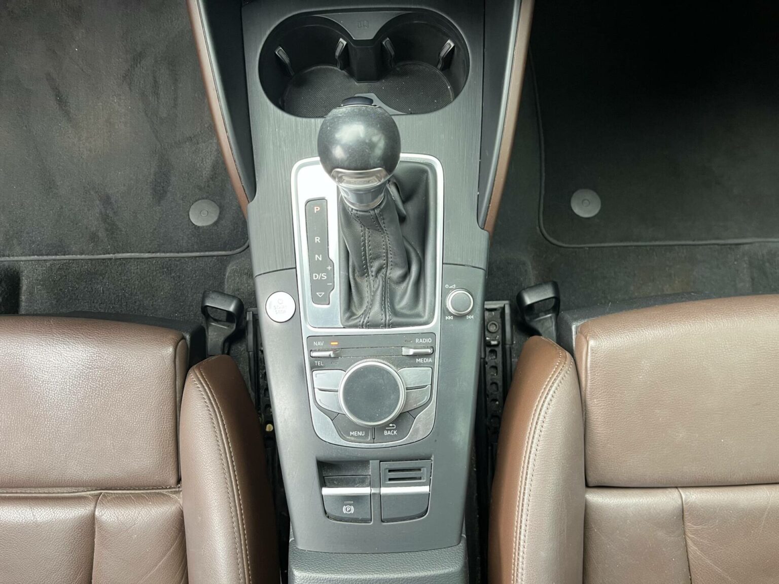 Véhicule occasion BH Motors