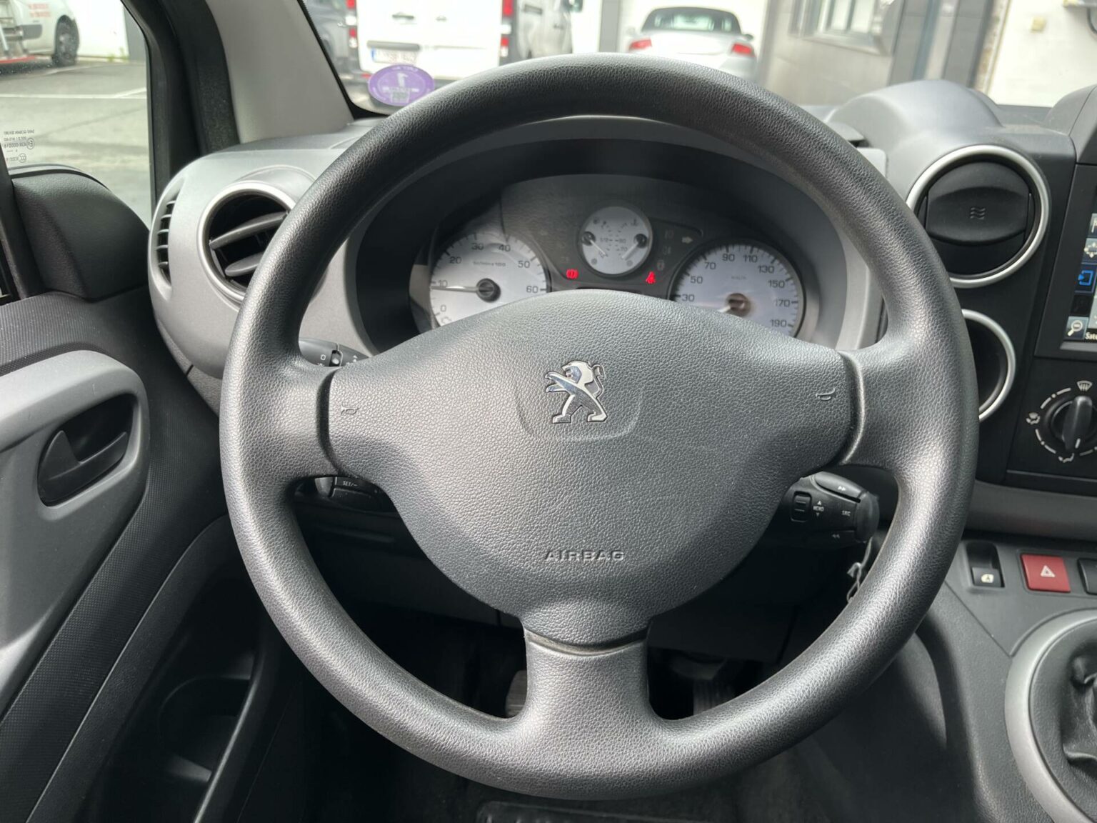 Véhicule occasion BH Motors