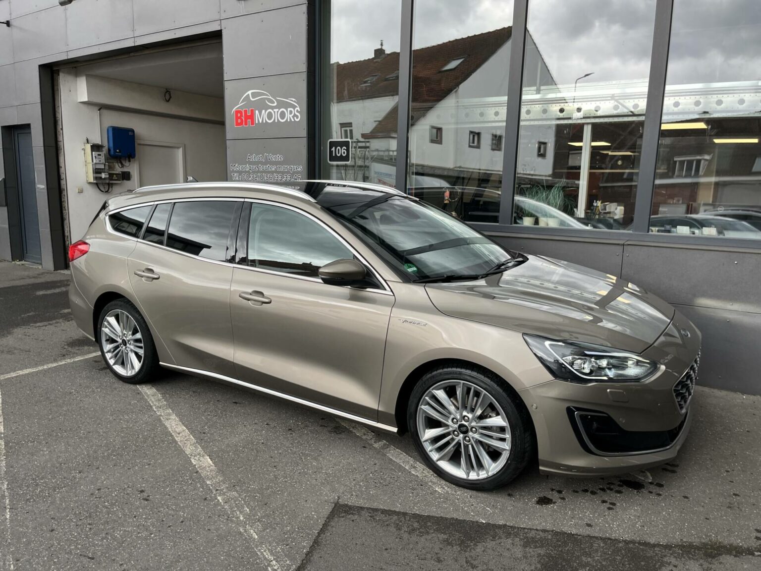 Véhicule occasion BH Motors