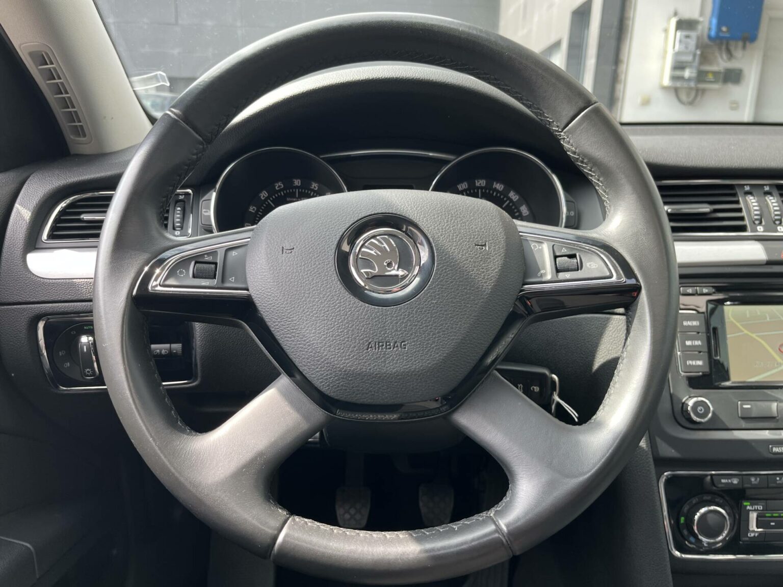 Véhicule occasion BH Motors