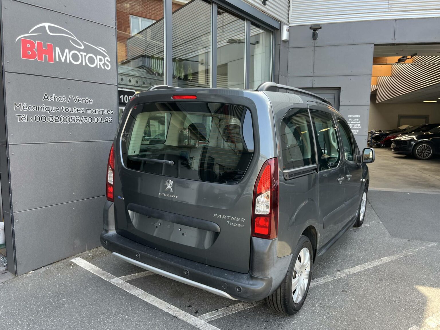Véhicule occasion BH Motors
