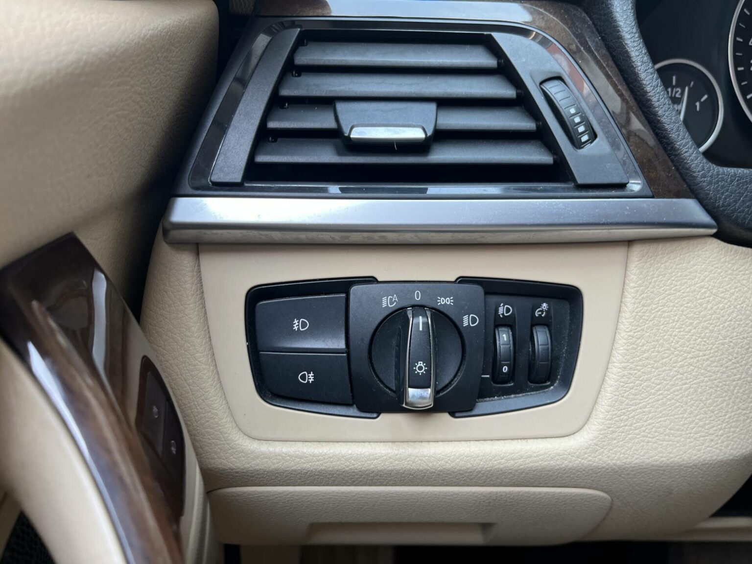 Véhicule occasion BH Motors