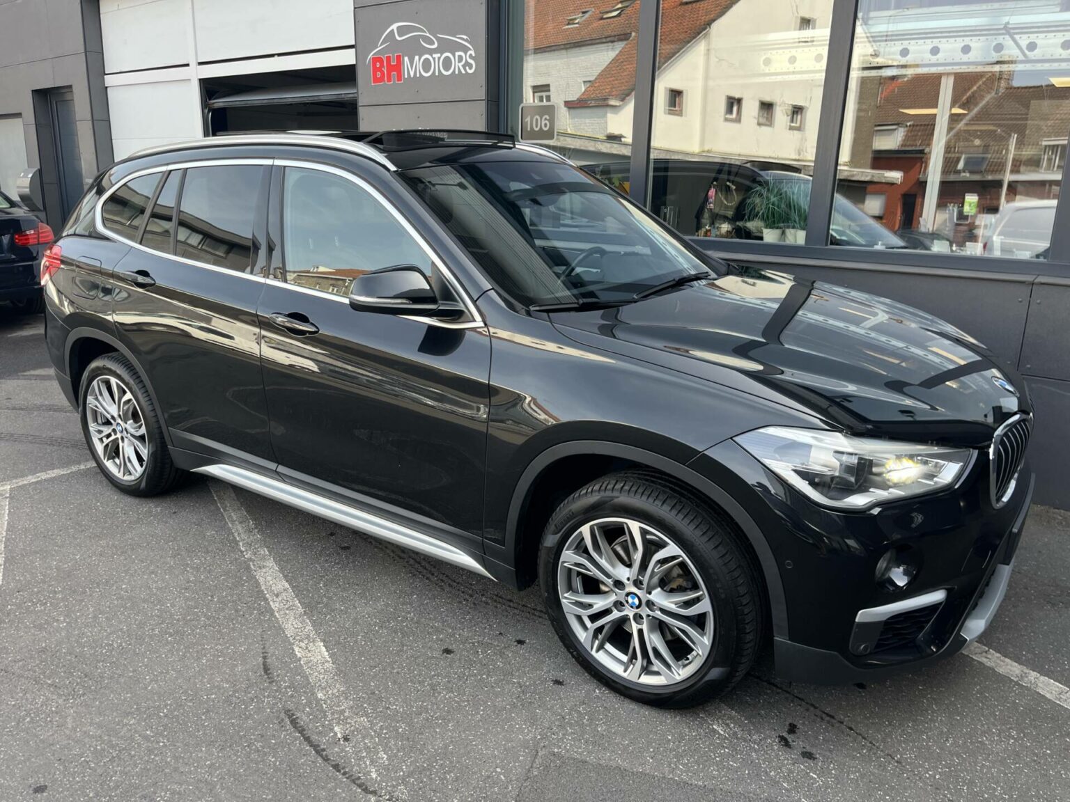Véhicule occasion BH Motors