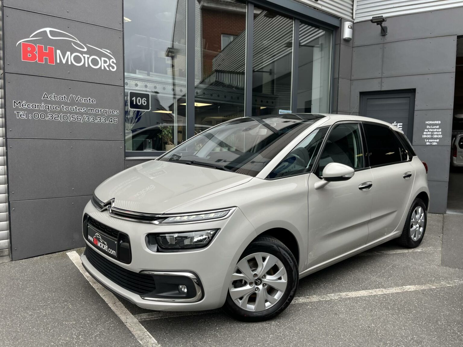 Véhicule occasion BH Motors