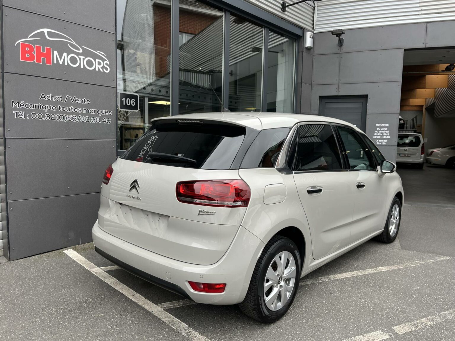 Véhicule occasion BH Motors