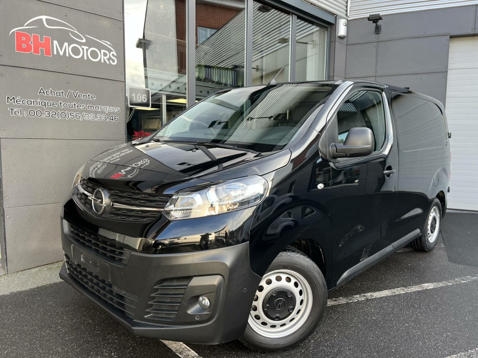 Véhicule occasion BH Motors