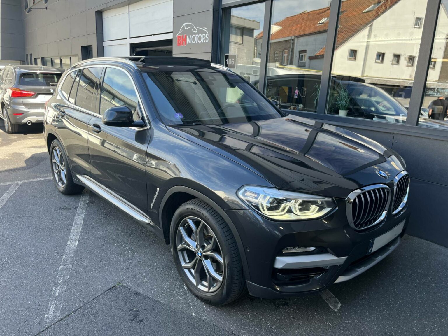 Véhicule occasion BH Motors